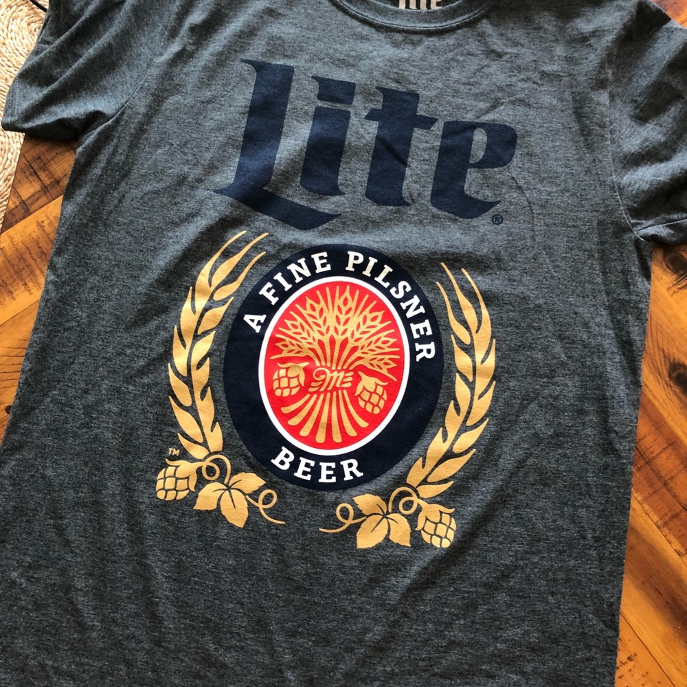 Urban Outfitters Miller Lite Beer Shirt *NEW* - Picture 3 of 4